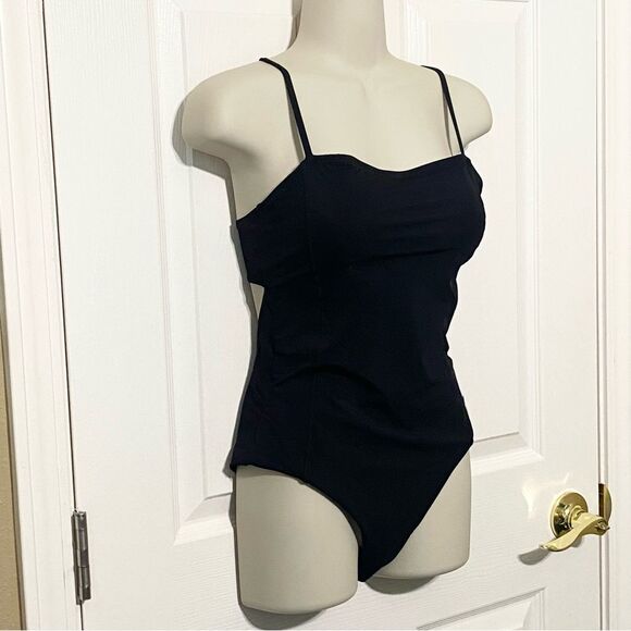 Vuori Womens Size Small Dune One Piece Swimsuit Black with Phone Pocket - Picture 4 of 13